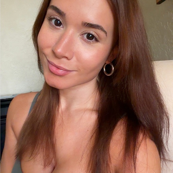 ynoemi3102
